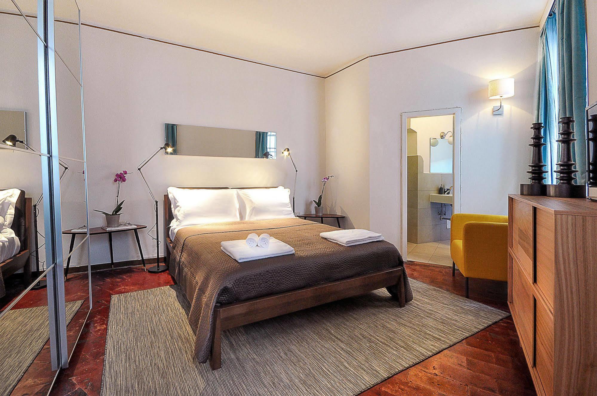 B&B Farini 26 Bologna Bagian luar foto